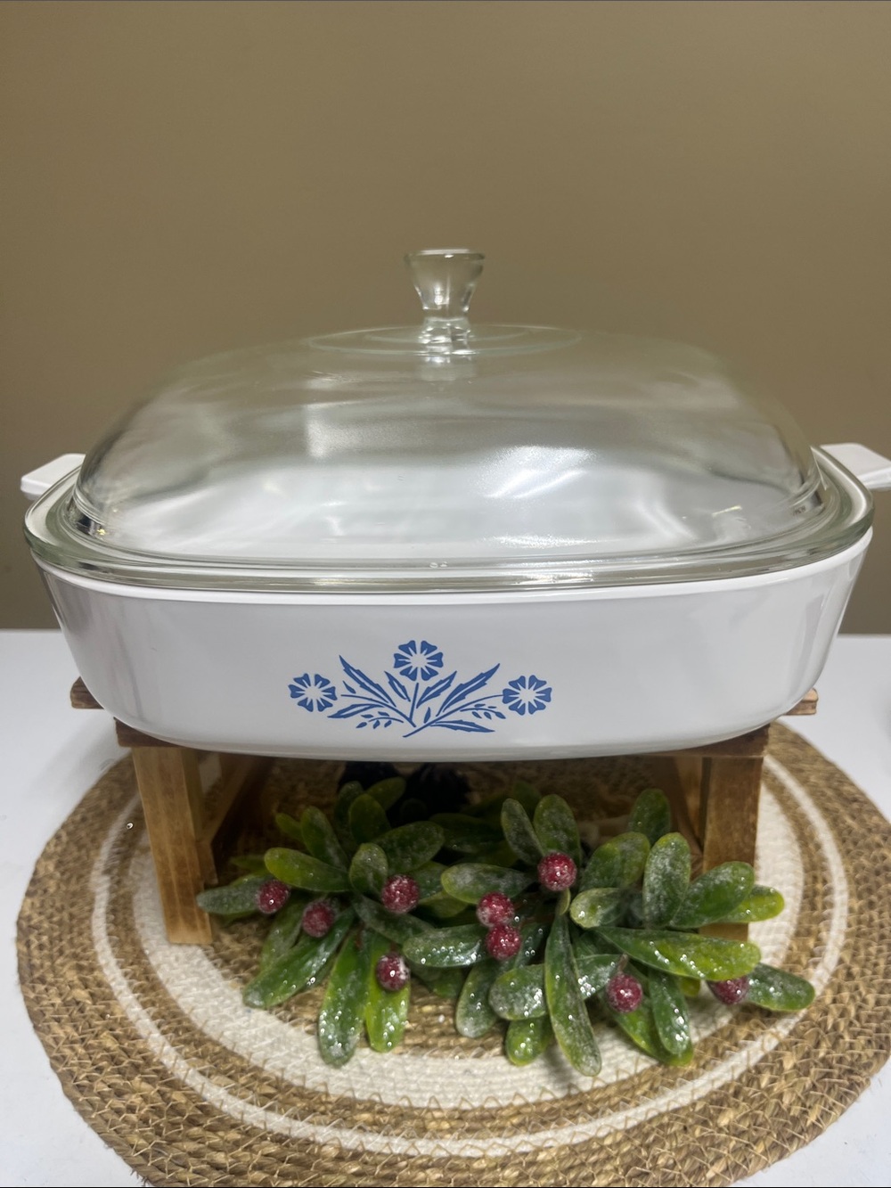 VTG Corning Ware Cornflower Blue P-16-B 10 inch Baking Dish w/cover